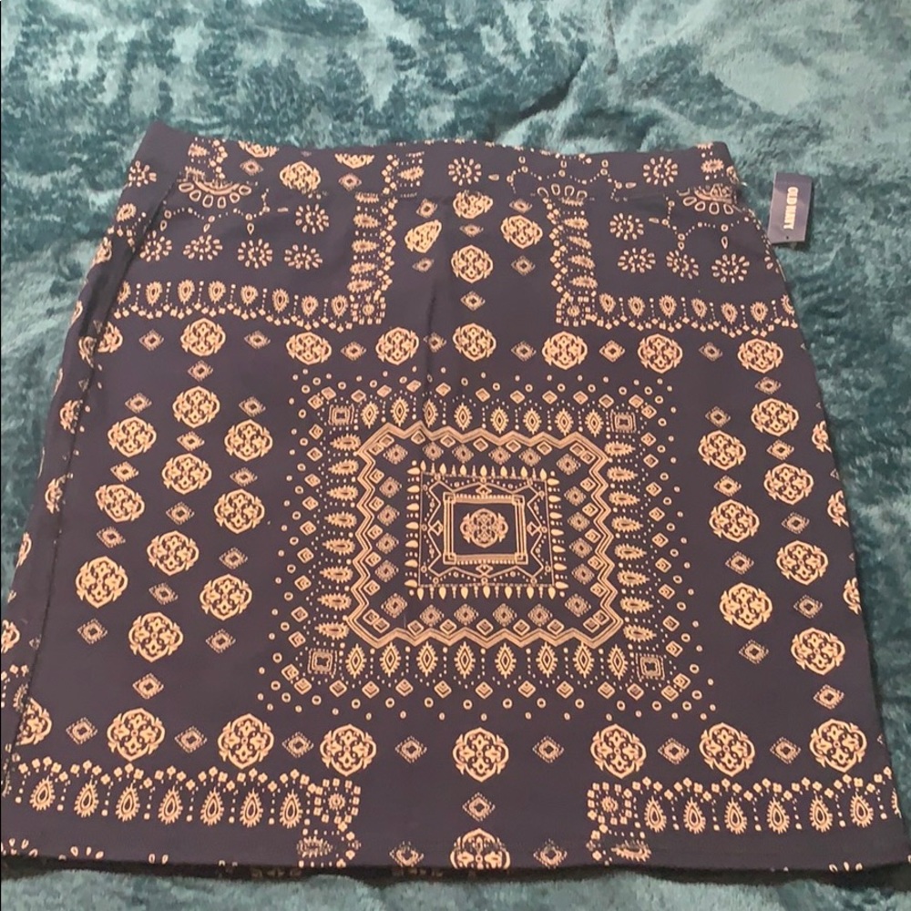 Skirt, new